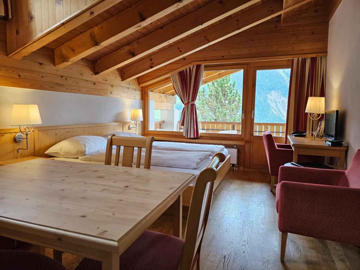 Aparthotel Muchetta Wiesen エクステリア 写真