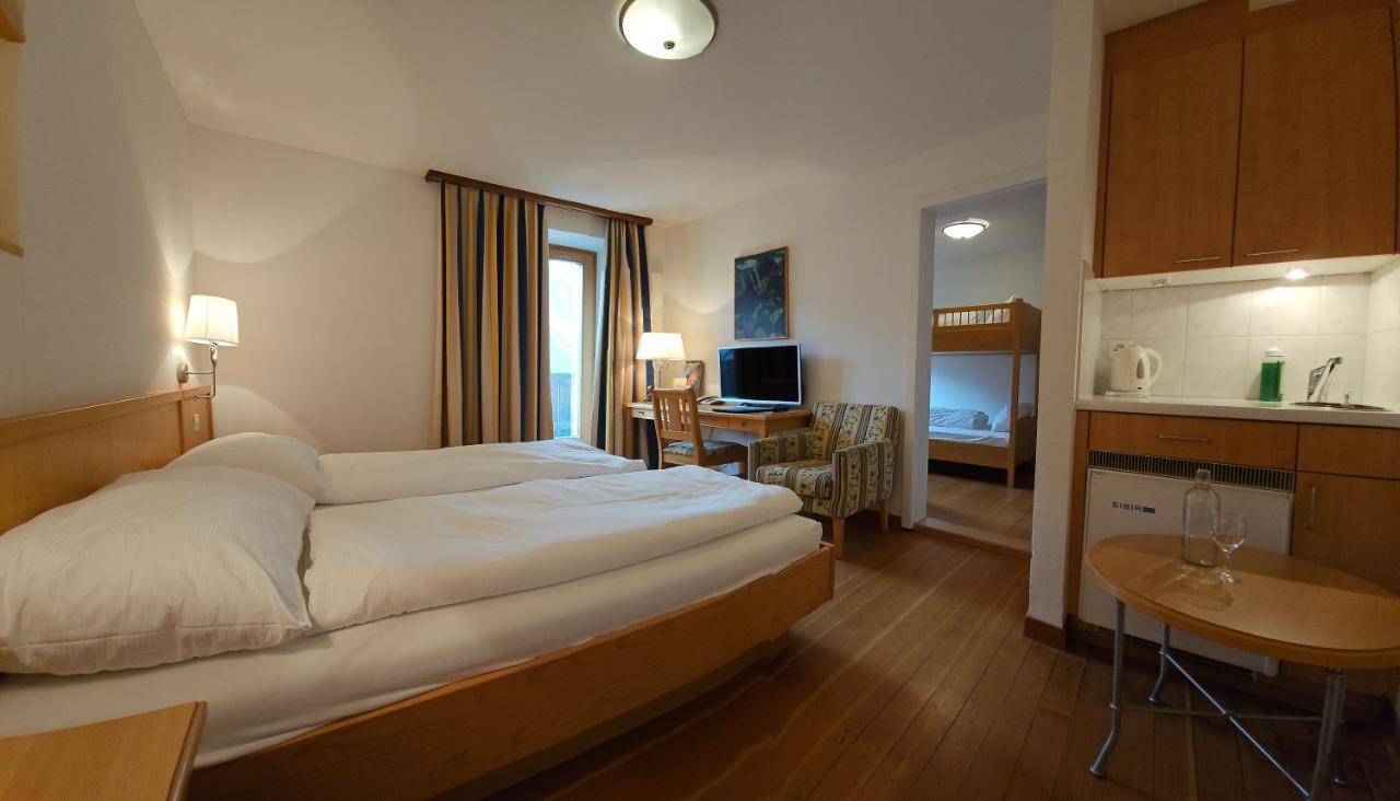 Aparthotel Muchetta Wiesen エクステリア 写真