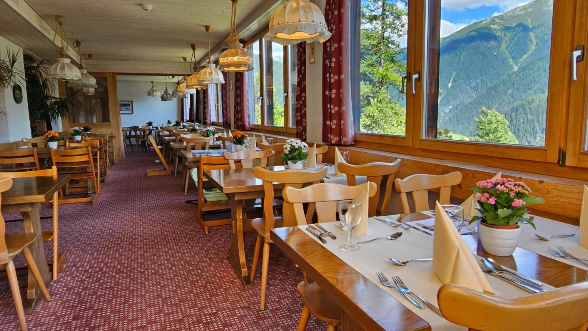 Aparthotel Muchetta Wiesen エクステリア 写真