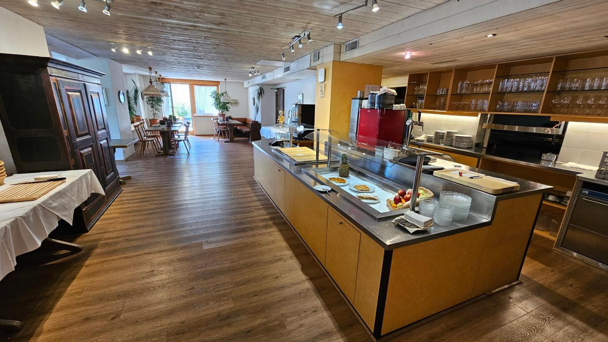 Aparthotel Muchetta Wiesen エクステリア 写真